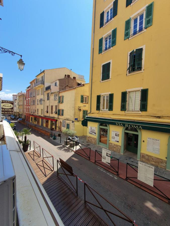 Entierement Renove Vieille Ajaccio (Corsica)