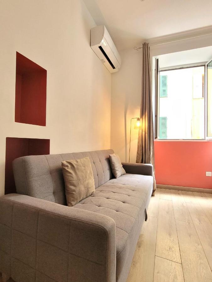 Entièrement Rénové Vieille Appartement